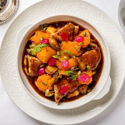 Жаркое из перепелки с вяленой тыквой в Dr. Живаго по цене 1890 ₽