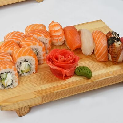 Сет №3 в Sushi Hero по цене 1450 ₽