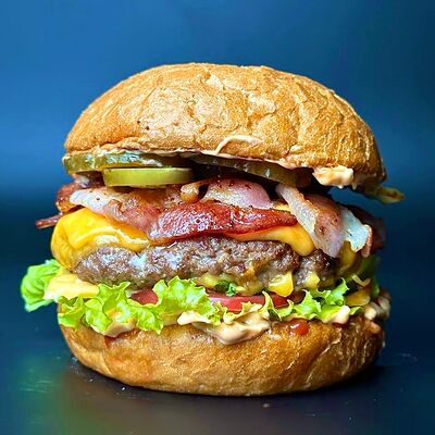 Бургер Техас в #BEEFштекс по цене 730 ₽