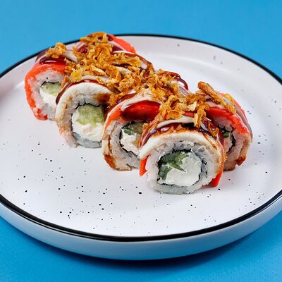 Ролл с угрём и копченым лососемв Dark Lava по цене 1200 ₽