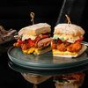 Сэндвич Кацу Сандо в Moslounge & Bar по цене 550