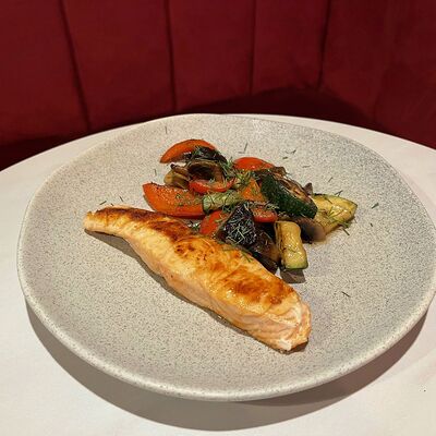 Лосось с овощами в Блеск по цене 490