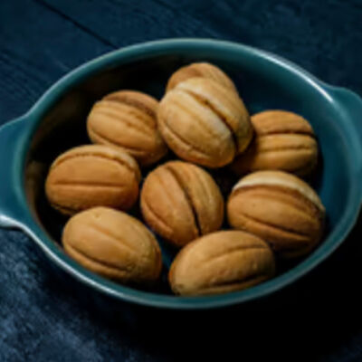 Орешек с вареной сгущенкой в Da Vinci Coffee по цене 450 ₸