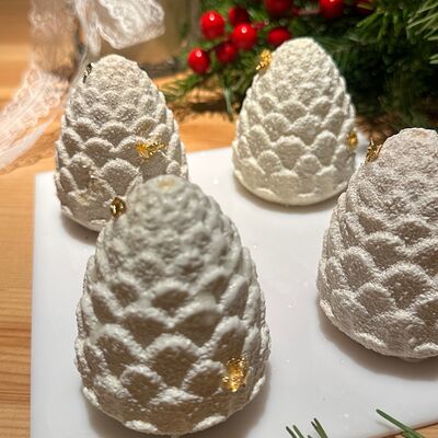 Шишка в Любовь на десерт по цене 400 ₽