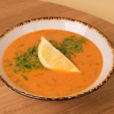 Солянка Том Ям в Атлас еды по цене 450 ₽