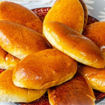 Пирожок с яйцомв Пончик по цене 80 ₽