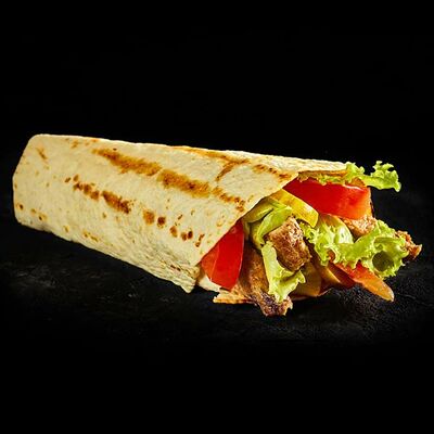 Биф фреш ролл в Бургер клаб по цене 495 ₽