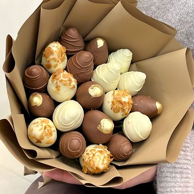 Букет клубники в шоколаде Пенелопа S в Клубника по цене 4590 ₽