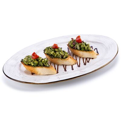 Брускетта с вялеными томатами и сыром в Trattoria по цене 456 ₽