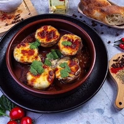 Шампиньоны в кеци 240г в Грузинская история №1 по цене 650 ₽