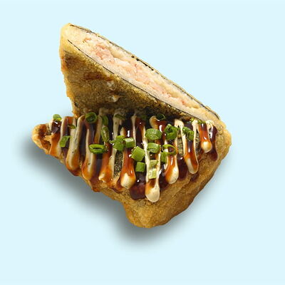 Сэндвич с креветкой в Khaki Sushi по цене 444 ₽