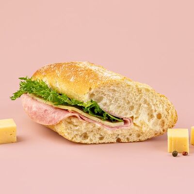 Сэндвич с ветчиной и сыром в ЛюдиЛюбят по цене 210 ₽