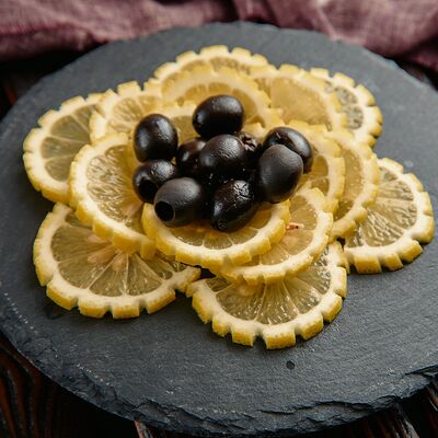 Лимон и оливки в Шашлычный двор по цене 312