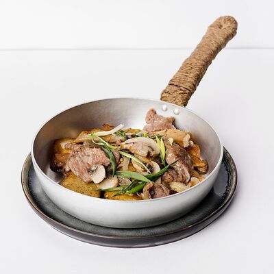 Картофель с мясом и грибами в Tez Cook по цене 2450 ₸