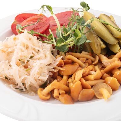 Домашние соленья в Октоберфест по цене 900 ₽