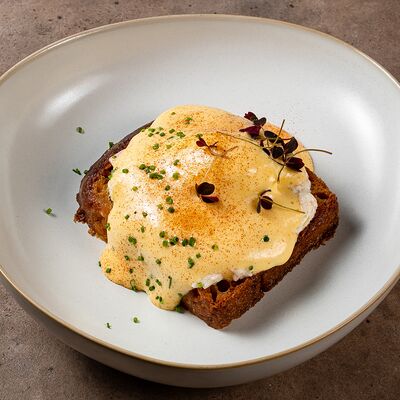 Бенедикт с крабом в Местные по цене 1290 ₽