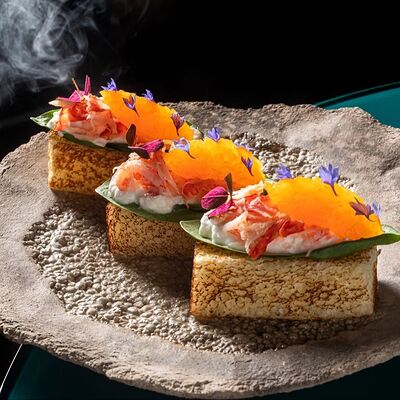 Бриошь со страчателлой и крабом в Nappa по цене 900 ₽