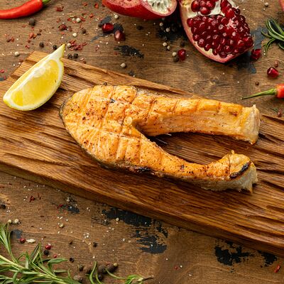 Шашлык из семги в Вкусно есть всё на углях по цене 1780 ₽