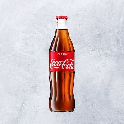 Лимонад Кока-кола ориджинал 0,33 в Vaffel по цене 359 ₽