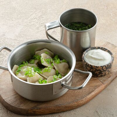 Пельмени со мраморной говядиной и мясным бульоном в Иван да Марья по цене 790 ₽