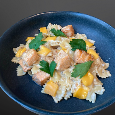 Фарфале с лососем в Любимые мгновения по цене 1350 ₽