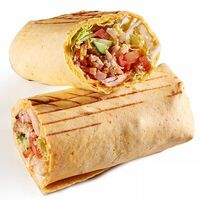 Шаурма куриная в сырном лаваше в Red boat Shawarma