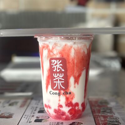 Бабл Ти клубника-кокос в Sushi King по цене 380 ₽