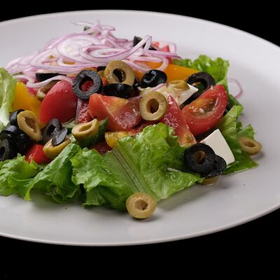 Салат Греческий в Евразия по цене 565 ₽