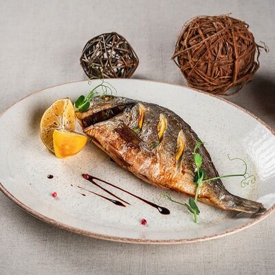 Дорадо на гриле в Adriano Leonardo по цене 1188 ₽