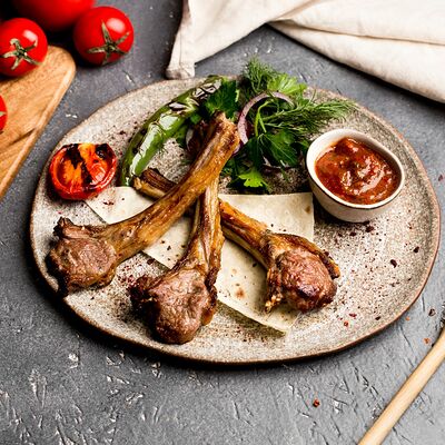 Каре молодого ягненка с мангала в A Food по цене 800