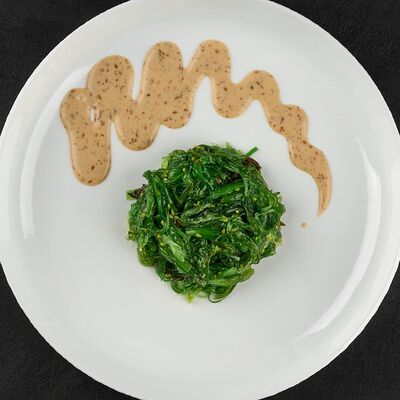 Салат Чука в Parmezan по цене 264 ₽