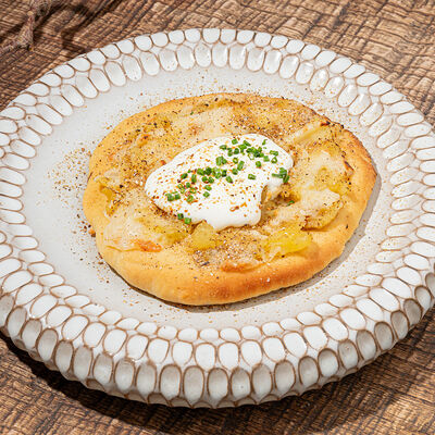 Шаньга с картофелемв Айна по цене 650 ₽