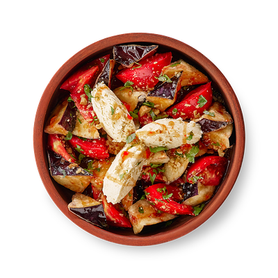 Салат с хрустящими баклажанами и сыром в Старик хинкалыч по цене 620 ₽