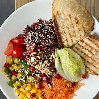 Боул с курочкой терияки в Camon Cafe по цене 625 ₽