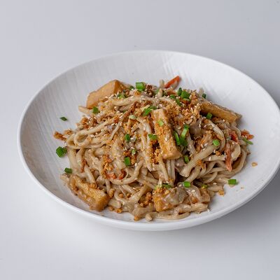 Вок Лапша вешенки с тофув Ossu по цене 610 ₽