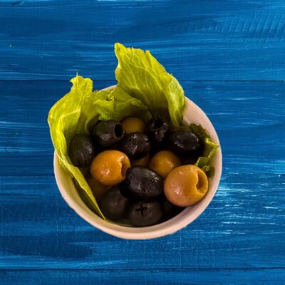 Маслины и оливки в Два капитана по цене 140 ₽