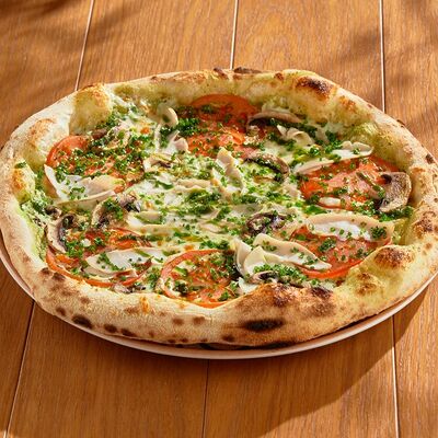 Пицца Грибная с куриной грудкой в Russo Italiano по цене 690 ₽