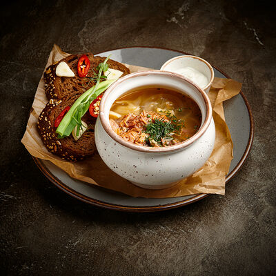 Щи домашние с копченой индейкой в Корчма по цене 440