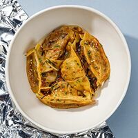 Гедза с говядиной в Skybar