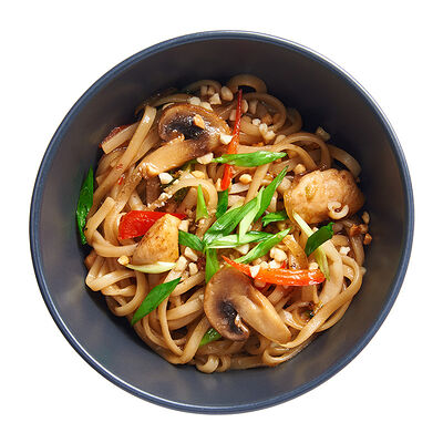 Вок с курицей и кальмаром в Kannam Chicken по цене 349 ₽