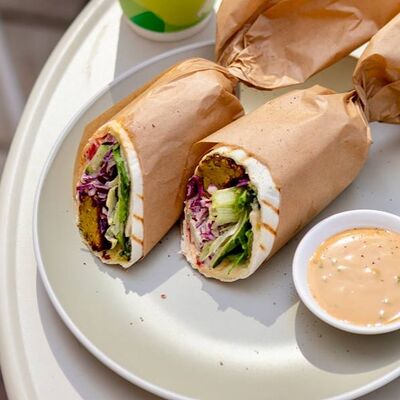 Фалафель ролл в Karma по цене 700 ₽