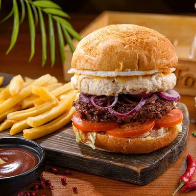 Бургер Капитан Америка в ЧиллДОМ по цене 860 ₽