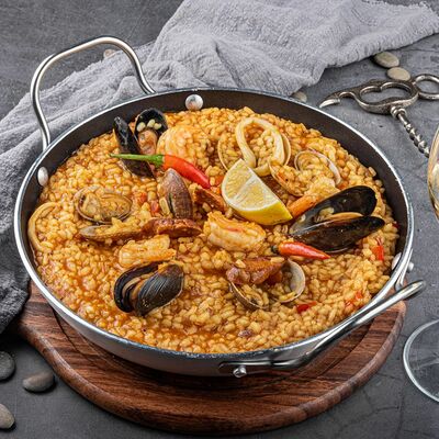 Паэлья с морепродуктами в Duran Bar & Grill по цене 890