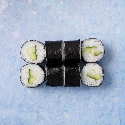 Ролл с огурцом в Rocky Rolls - японская кухня по цене 189 ₽