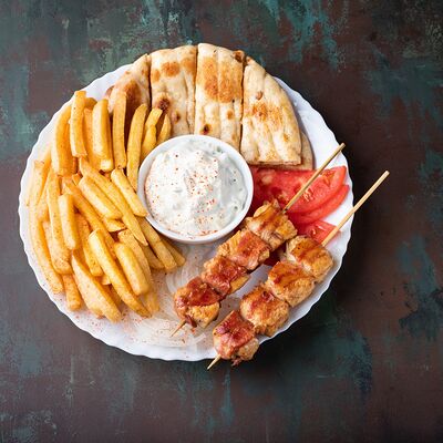 Сувлаки порционные с курицей в беконе в Акрополь по цене 499 ₽