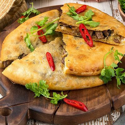 Домашний пирог с бараниной и картофелем в ЛарисуВаннуХочу по цене 590