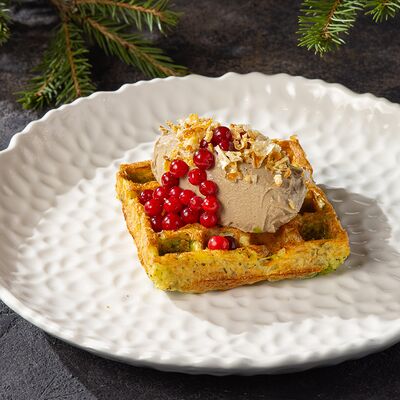 Картофельная вафля с паштетом из куриной печени в Пилигрим по цене 590 ₽