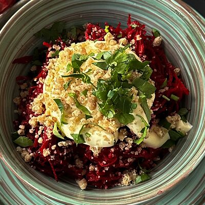 Свекольный салатв Мадо - Душа Грузии по цене 519 ₽