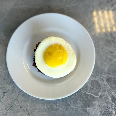 Бифштекс с яйцом (говядина) в Восточный экспресс по цене 235 ₽