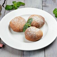 Пончики с заварным кремом в Долма
